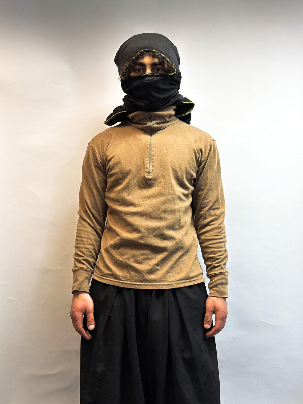 BACK PRINT QUARTER ZIP LONGSLEEVE