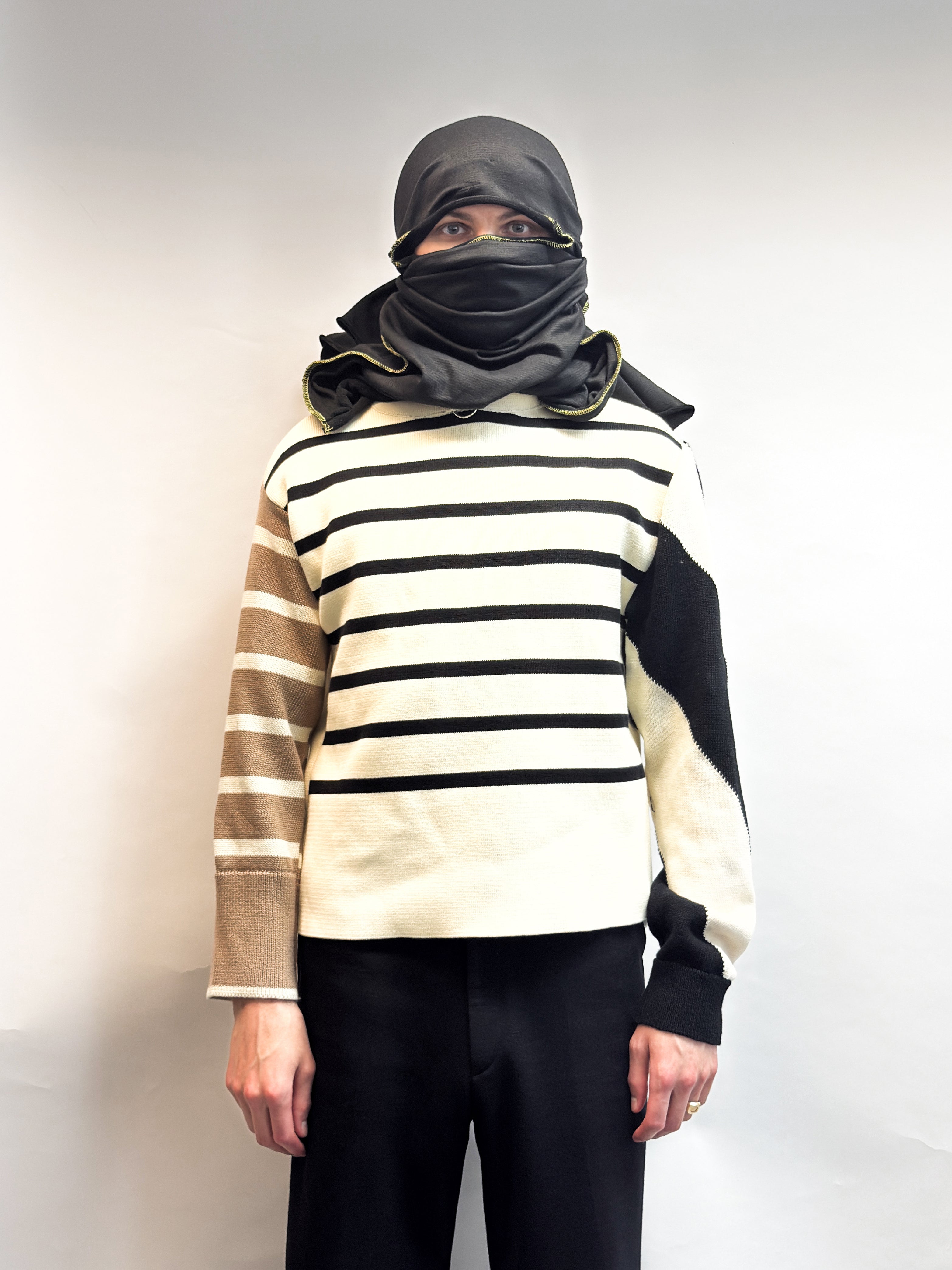 MIXED KNIT STRIPED FITTED SWEATER